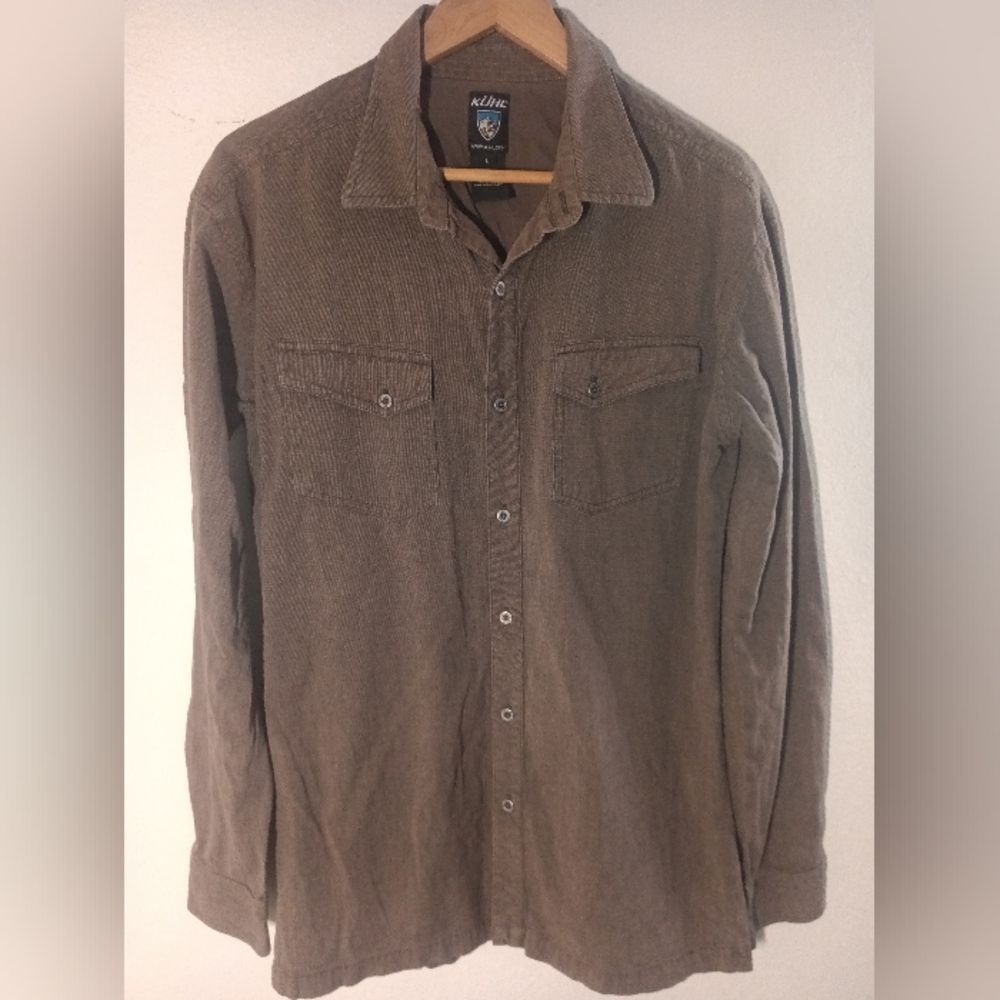 Kuhl Men's Casual Long-Sleeve Button Down Shirt in Taupe